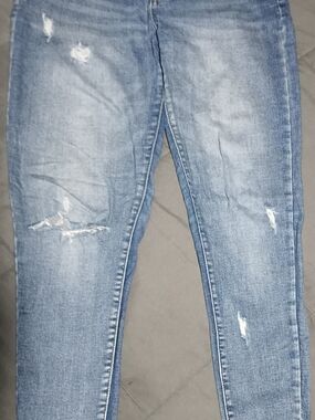 SHEIN Blue Denim Label Skinny Jeans with Contrast Stitching